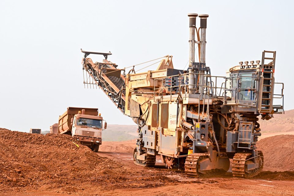 Surface Miner et camion de transport